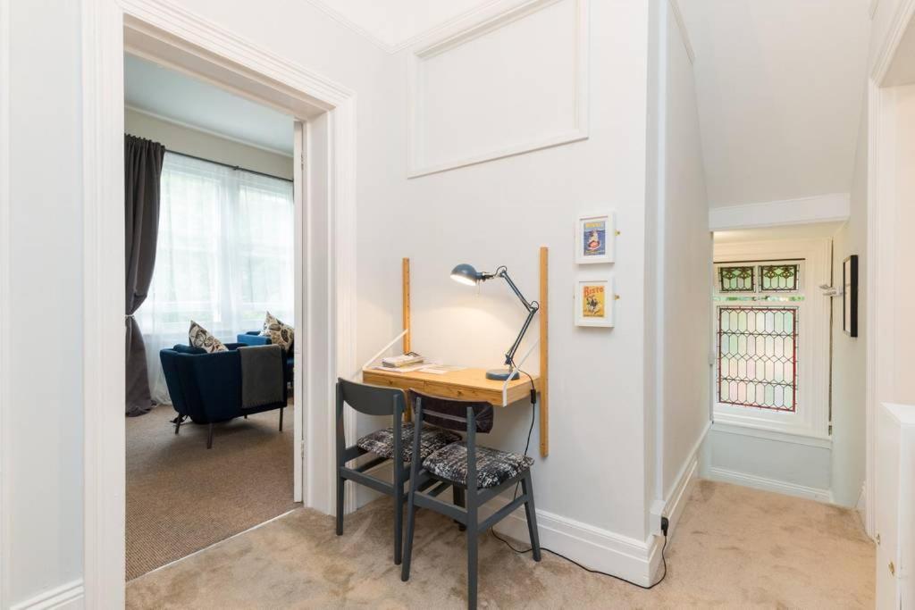 No 7, The Elgar Rooms 大莫尔文 外观 照片